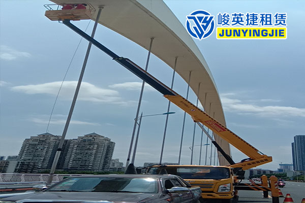 隆林柳州桥梁检测施工现场